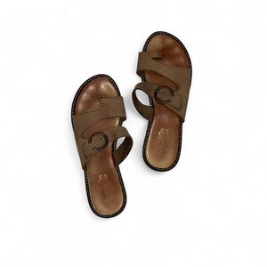Coach and Four Sandals
